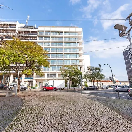 Apartamento Guestready - Mid-century Near Cais Do Sodré *